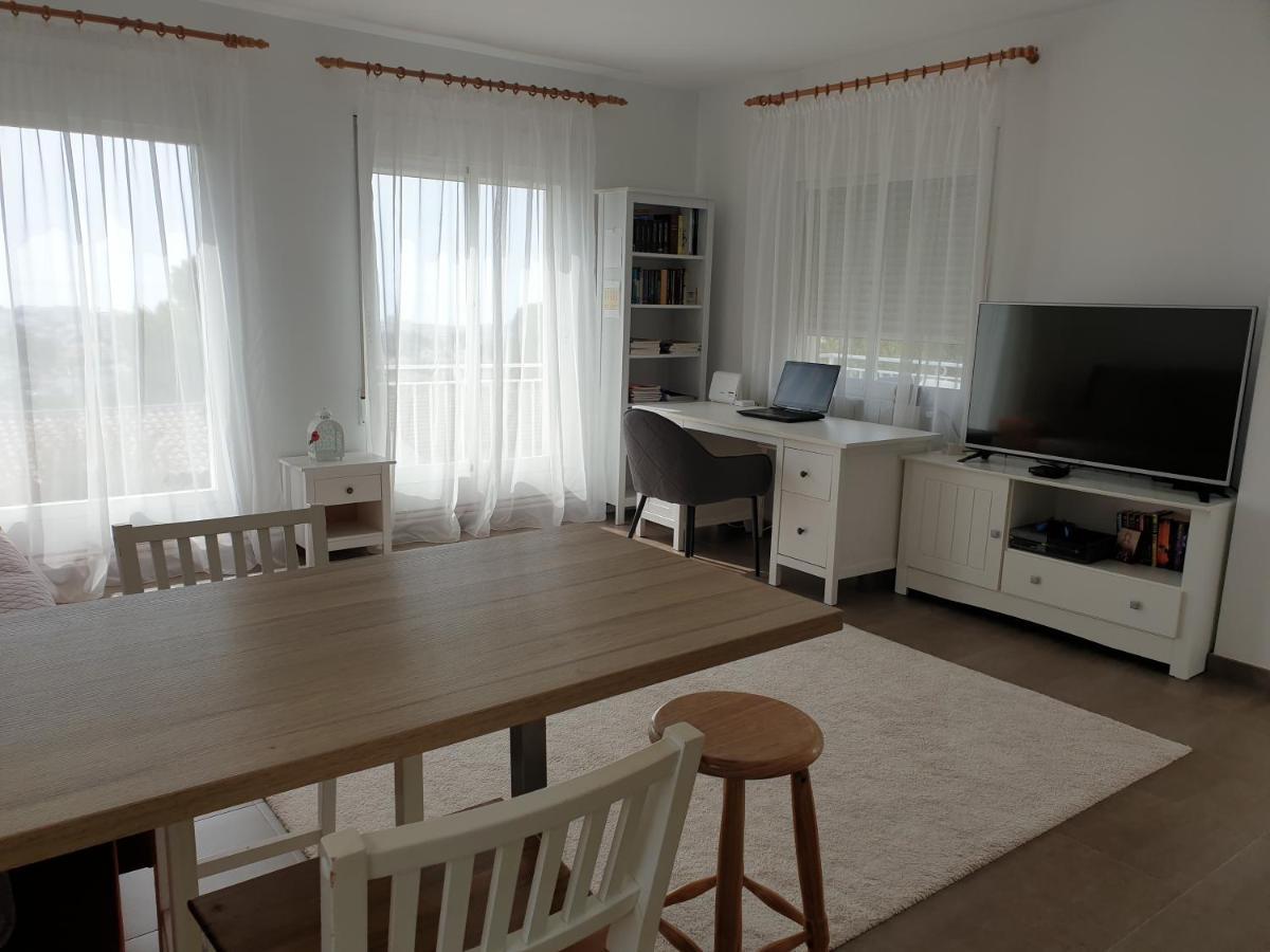 Precioso Apartamento Con Vista Al Mar Calafell Exterior photo